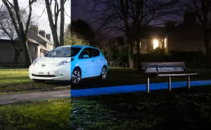 Nissan LEAF con vernice fluorescente - 4