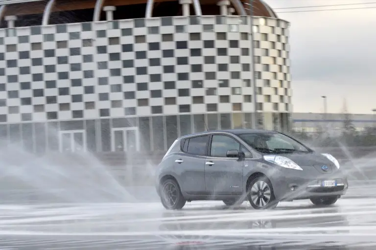 Nissan LEAF - Drift - 10