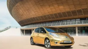 Nissan Leaf Gold