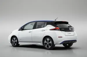 Nissan Leaf MY 2018 - 12