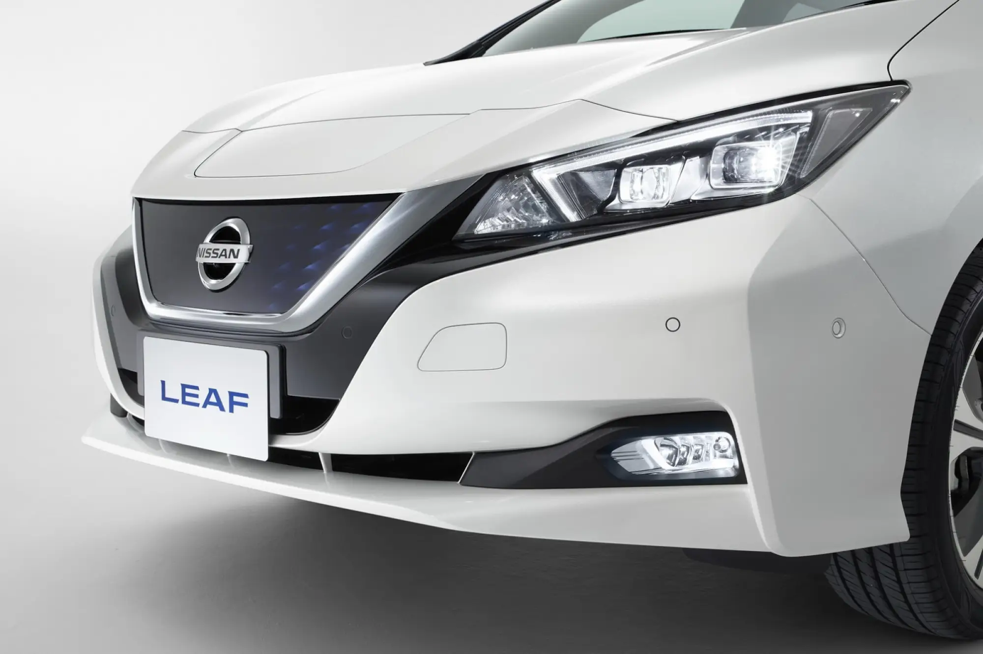 Nissan Leaf MY 2018 - 17