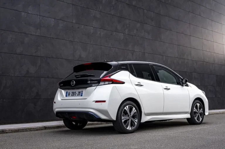 Nissan Leaf10 - Foto ufficiali - 10