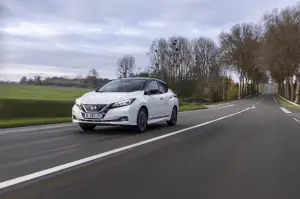 Nissan Leaf10 - Foto ufficiali - 11