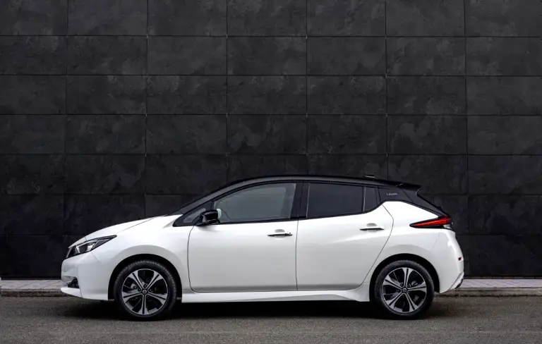 Nissan Leaf10 - Foto ufficiali - 4