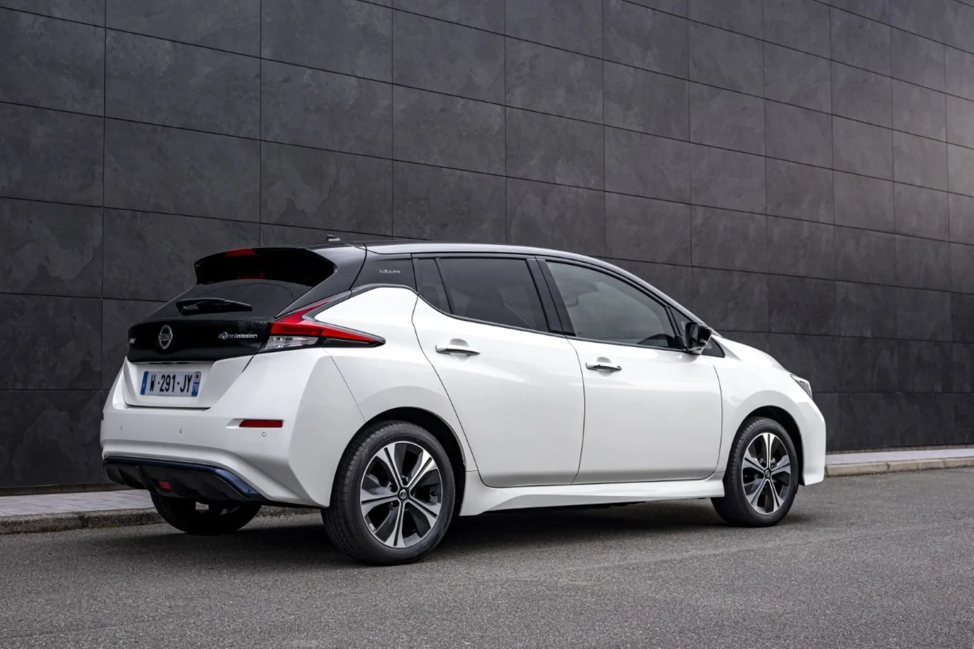 Nissan Leaf10 - Foto ufficiali - 8