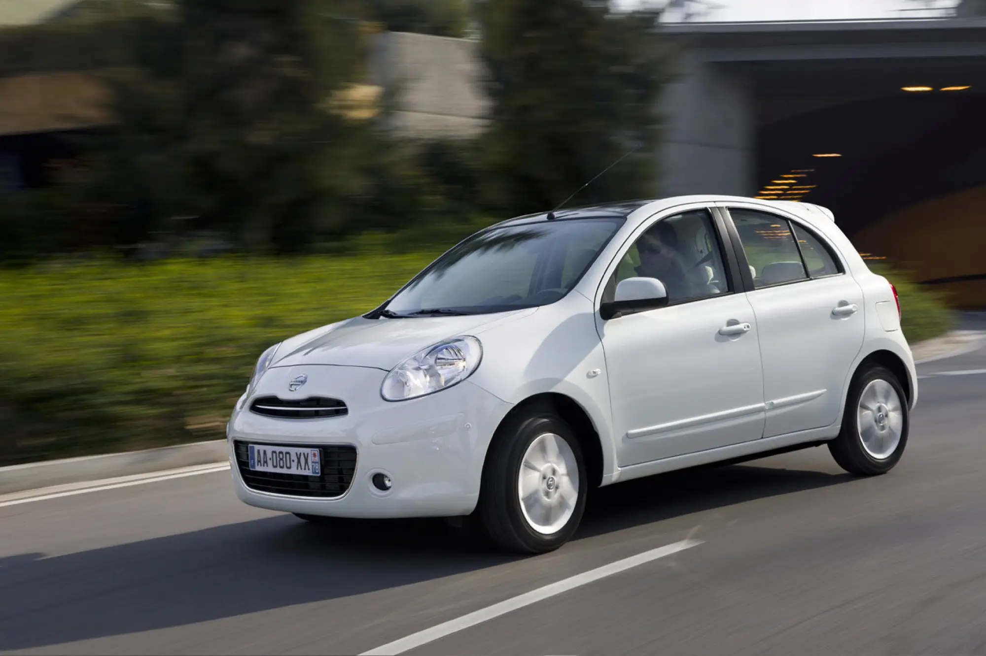 Nissan Micra 1.2 DIG-S - 38