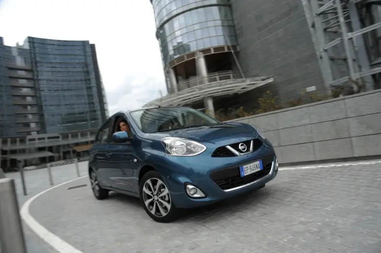 Nissan Micra MY 2013 - 24