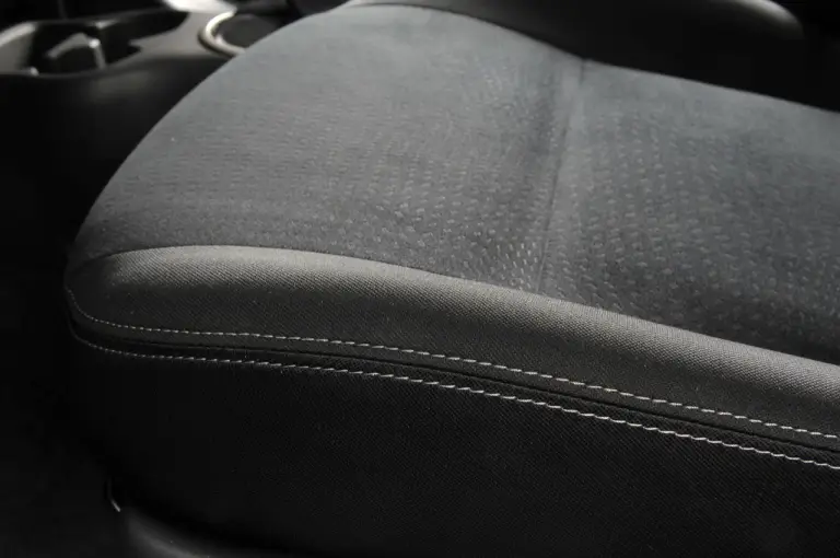 Nissan Micra MY 2013 - 32