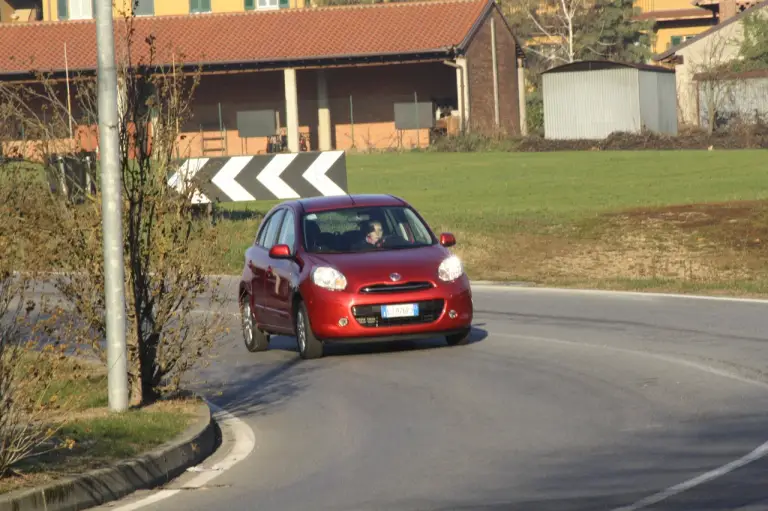 Nissan Micra - Prova su strada - 14