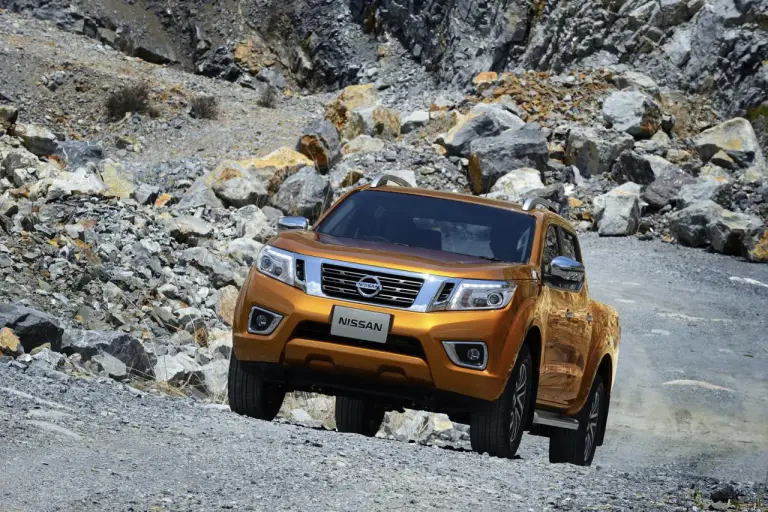 Nissan Navara 2015  - 7