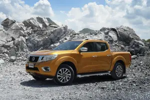 Nissan Navara 2015  - 9