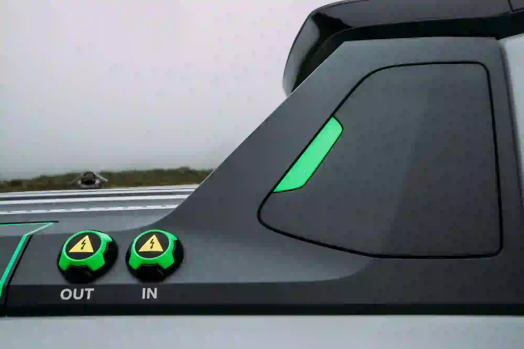 Nissan Navara EnGuard Concept - 26