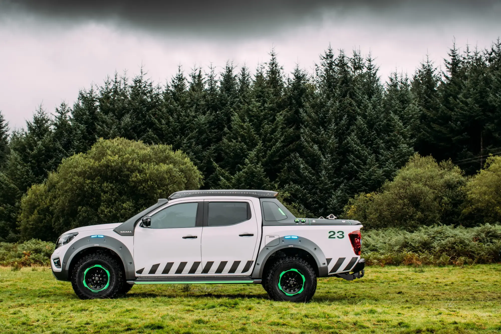 Nissan Navara EnGuard Concept - 16