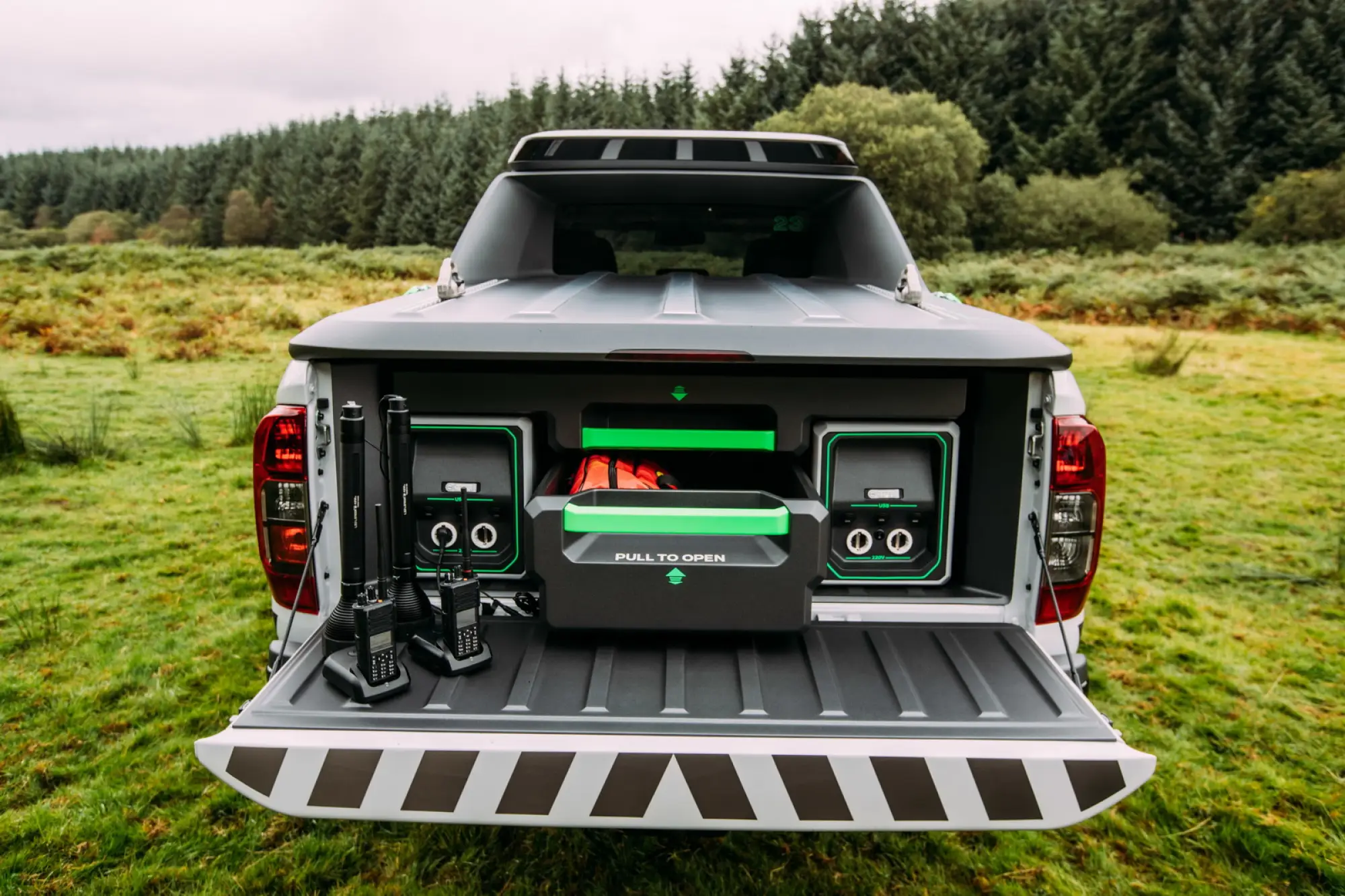 Nissan Navara EnGuard Concept - 8