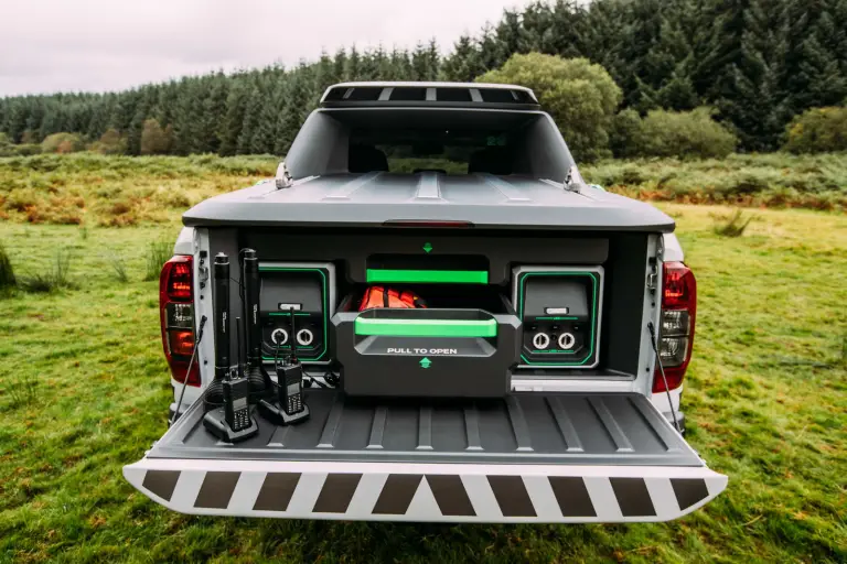 Nissan Navara EnGuard Concept - 8