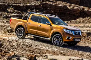 Nissan Navara MY 2016 - Sfida alle Dune del Sahara