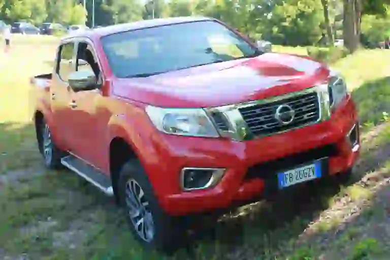 Nissan Navara NP300: prova su strada - 2