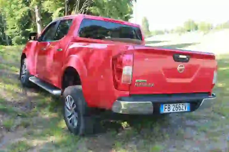 Nissan Navara NP300: prova su strada - 6