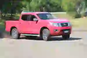 Nissan Navara NP300: prova su strada - 24