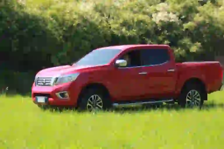 Nissan Navara NP300: prova su strada - 32