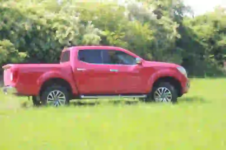 Nissan Navara NP300: prova su strada - 51