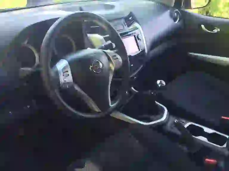 Nissan Navara NP300: prova su strada - 102