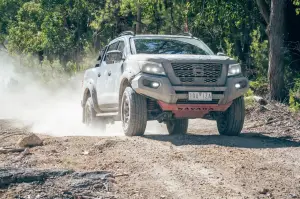 Nissan Navara Pro-4X Warrior - Foto ufficiali