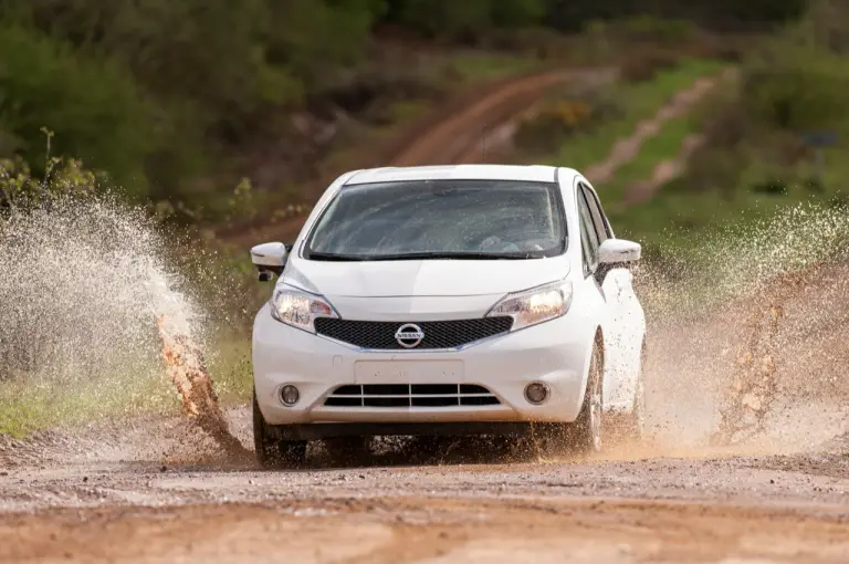 Nissan Note con vernice Ultra-Ever Dry - 13