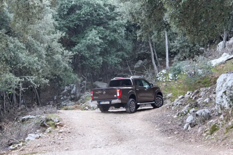 Nissan NP300 Navara - Primo contatto, Palma de Mallorca 19-20 novembre 2015 - 28