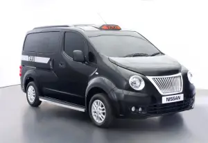 Nissan NV200 Taxi B-Roll