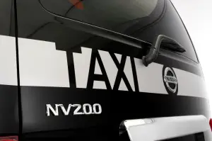 Nissan NV200 Taxi B-Roll