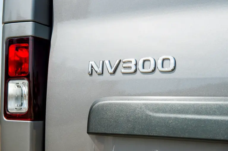 Nissan NV300 MY 2017 - 24