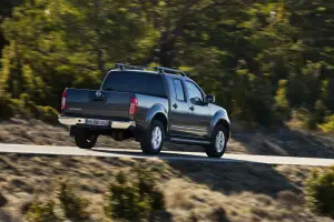 Nissan Pathfinder & Navara 2011