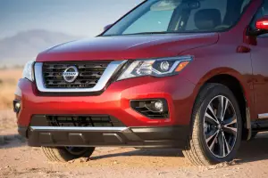 Nissan Pathfinder MY 2017