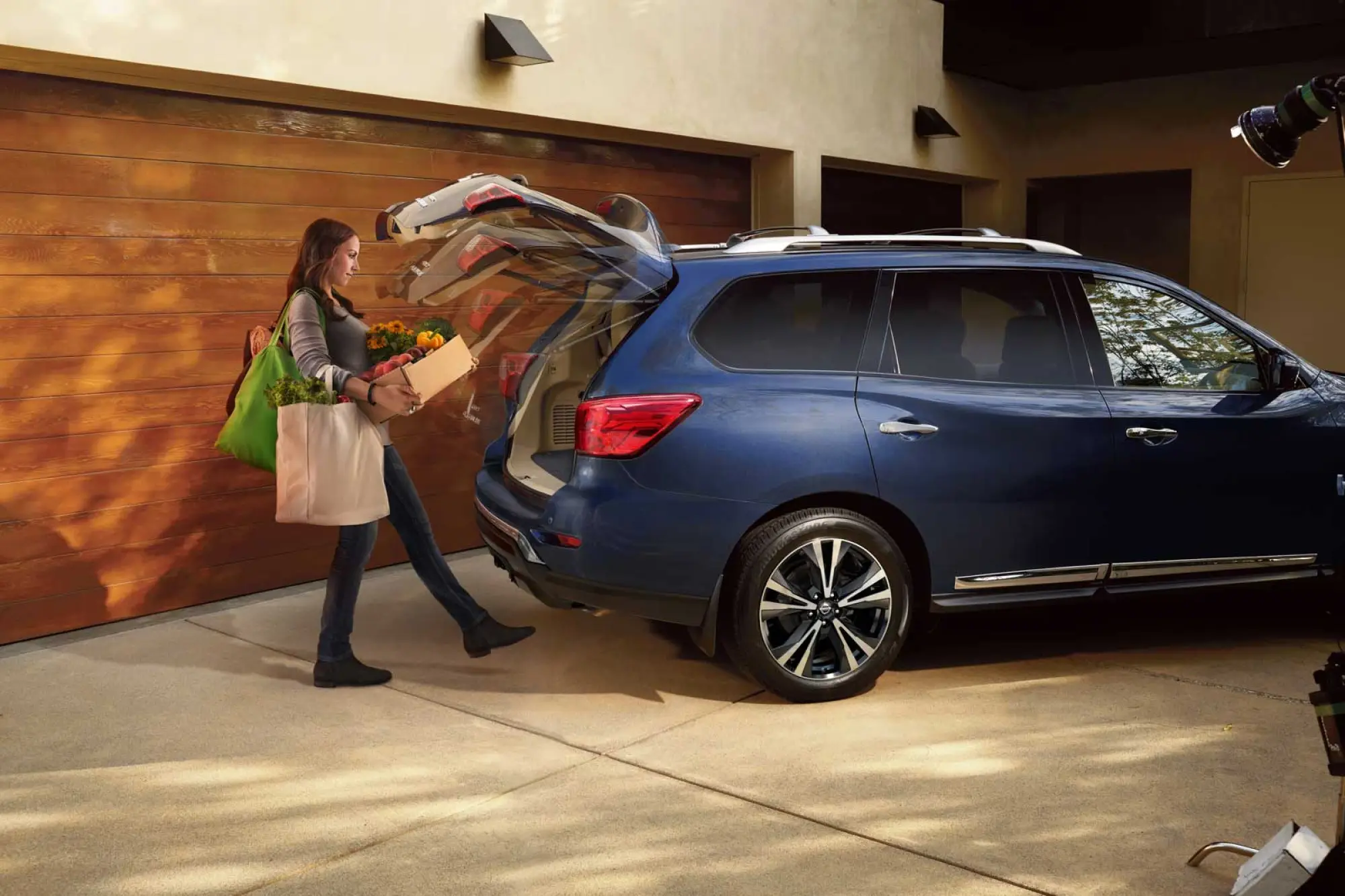 Nissan Pathfinder MY 2017 - 12