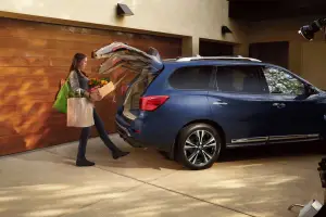 Nissan Pathfinder MY 2017
