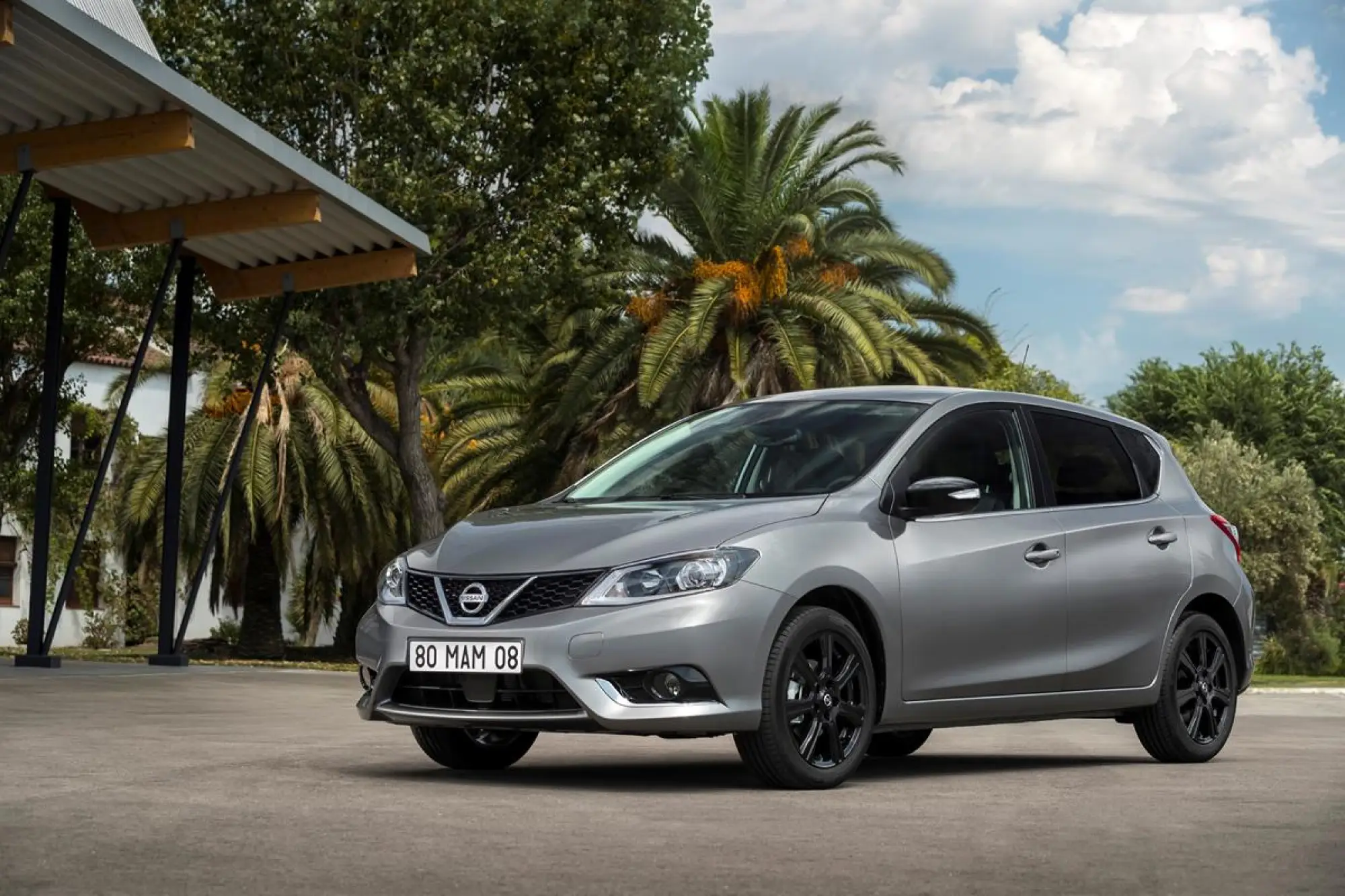 Nissan Pulsar Black Edition - 1