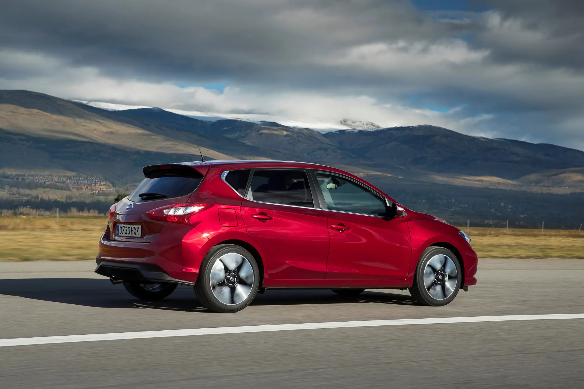 Nissan Pulsar DIG-T 190 - 12