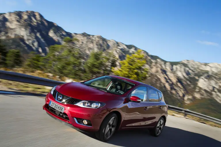 Nissan Pulsar DIG-T 190 - 13