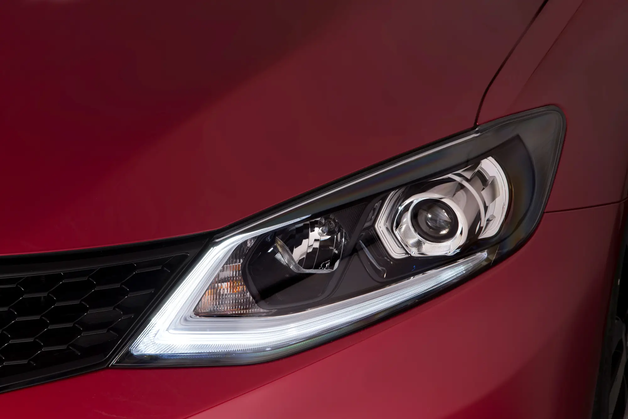 Nissan Pulsar DIG-T 190 - 1