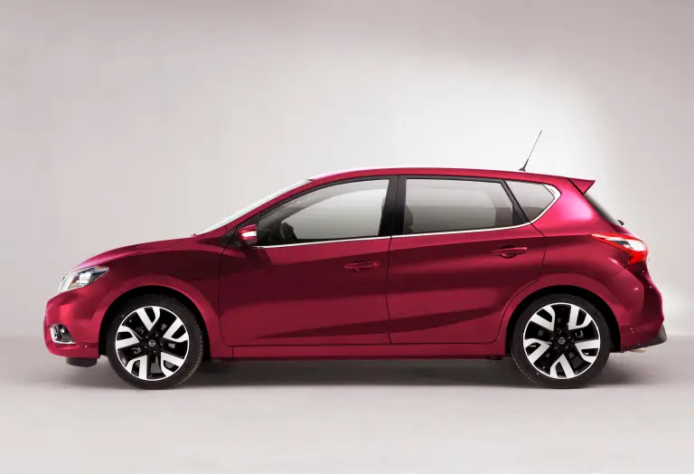 Nissan Pulsar DIG-T 190 - 3