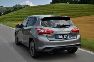 Nissan Pulsar DIGT 190 - 33