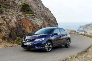 Nissan Pulsar - Mega Gallery