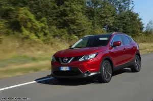 Nissan Qashqai 1.6 dCi 4WD Tekna [PROVA SU STRADA] - 17