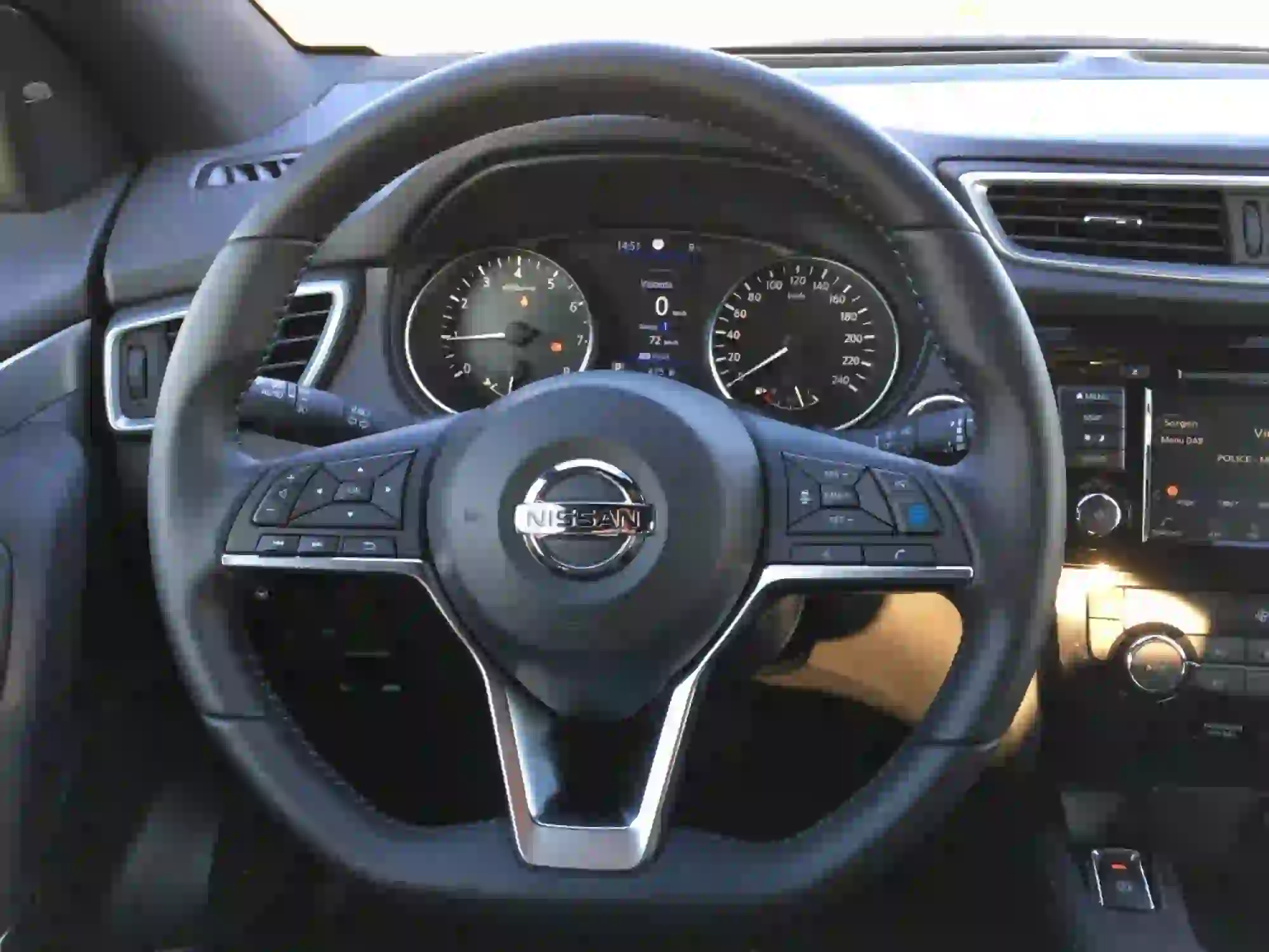 Nissan Qashqai DIG-T 160 - Prova su strada - 10