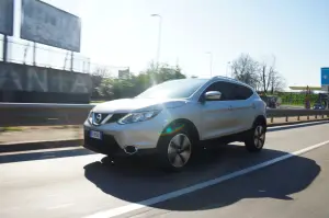 Nissan Qashqai DIG-T 163 - Prova su strada 2016