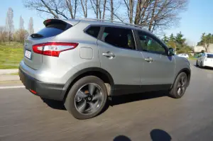 Nissan Qashqai DIG-T 163 - Prova su strada 2016 - 14