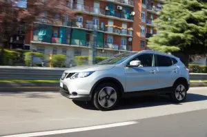 Nissan Qashqai DIG-T 163 - Prova su strada 2016 - 31