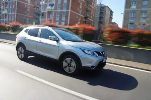 Nissan Qashqai DIG-T 163 - Prova su strada 2016