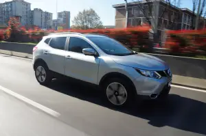 Nissan Qashqai DIG-T 163 - Prova su strada 2016